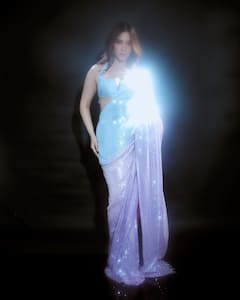 Tamannaah Bhatia Looks Like A Diwali Patakha In A Manish Malhotra Saree