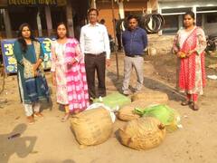 उन्नाव: दिवाली से पहले रोडवेज की बस से पांच क्विंटल खोया जब्त, जांच के लिए भेजा गया सैंपल