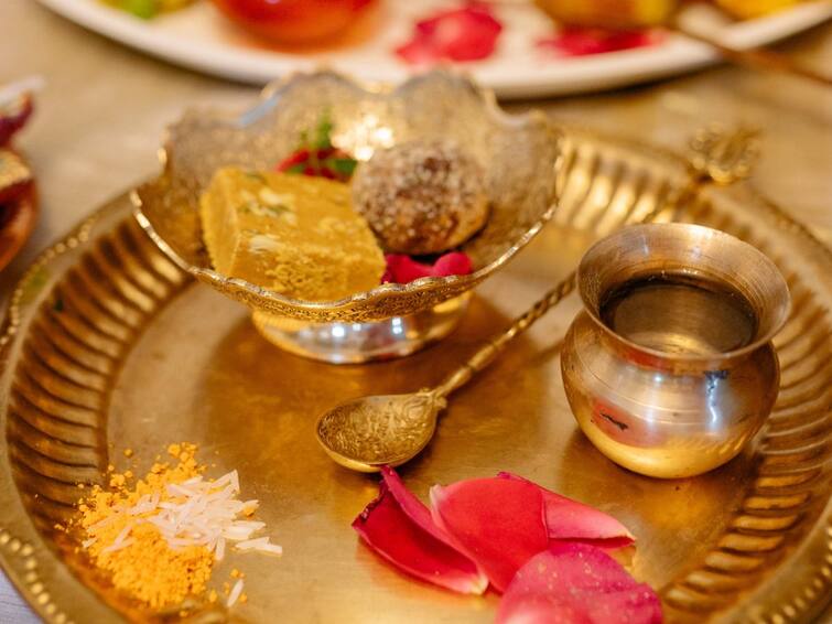 Diwali Special sweet Besan Barfi here is the Recipe step by stepEasy besan burfi recipe and ingredients Diwali Special Besan Barfi Recipe : దీపావళి స్పెషల్ బేసన్ బర్ఫీ.. తయారు చేయడం చాలా తేలిక