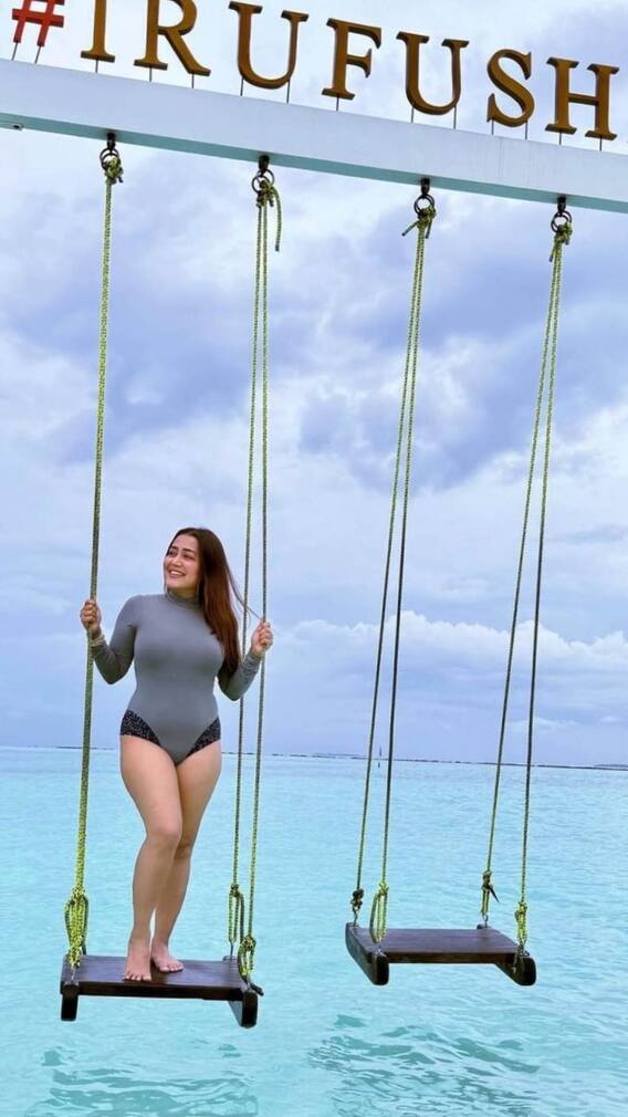 नेहा कक्करला 'असं' बघून म्हणाल वॉव...