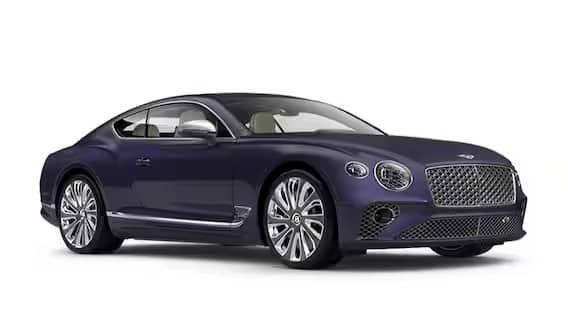 विराट कोहलीकडे बेंटले कॉन्टिनेंटल जीटी लग्जरी कार आहे. विराट कोहलीकडून ही सर्वात महागडी गाडी आहे. या गाडीची किंमत 4 कोटी रुपयांच्या आसपास आहे.