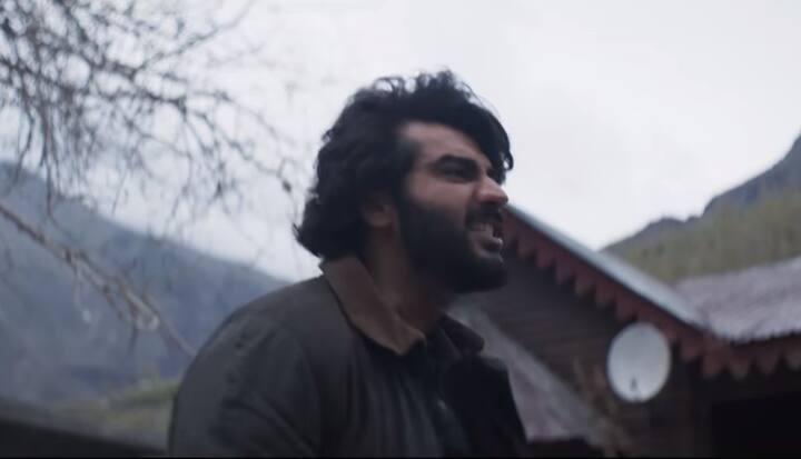 ये फिल्म बॉलीवुड एक्ट्रेस भूमि पेडनेकर और अर्जून कपूर की द लेडी किलर है. इस फिल्म में इन दो एक्टर्स के बावजूद ये फिल्म बॉक्स ऑफिस पर अपना कमाल नहीं दिखा पाई.