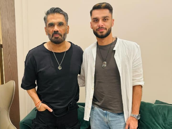 World Cup 2023 Afghanistan Player Naveen Ul Haq meeting with suniel Shetty aus vs afg World Cup 2023: अफगान खिलाड़ी नवीन ने सुनील शेट्टी से की मुलाकात, सोशल मीडिया पर शेयर की फोटो