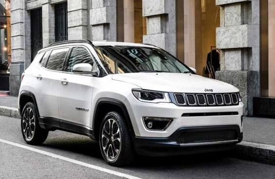 Discount of up to rs 1l 45k available on jeep compass and meridian   Jeep Compass અને Meridian પર મળી રહી છે 1.45 લાખ રુપિયા સુધીની ભારે છૂટ 