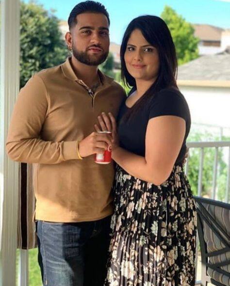 ਅਗਸਤ ਮਹੀਨੇ 'ਚ ਕਰਨ ਔਜਲਾ ਦੀ ਐਲਬਮ 'ਮੇਕਿੰਗ ਮੈਮੋਰੀਜ਼' ਰਿਲੀਜ਼ ਹੋਈ ਸੀ। ਇਸ ਐਲਬਮ ਨੂੰ ਪੂਰੀ ਦੁਨੀਆ 'ਚ ਕਾਫੀ ਜ਼ਿਆਂਦਾ ਪਸੰਦ ਕੀਤਾ ਗਿਆ ਹੈ।