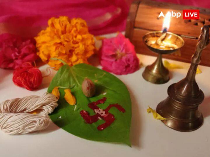 सुपारी: दिवाली की पूजा में सुपारी को कलावा से बांधकर अक्षत, फूल, कुमकुम से इसकी पूजा करें.. पूजा समाप्त होने के बाद सुपारी को तिजोरी में रख दें. इससे भी धनलाभ होता है.