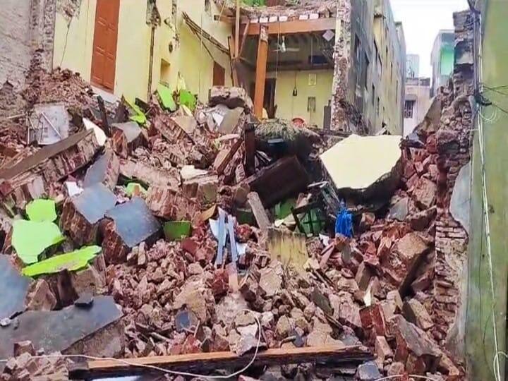 Madurai news apartment building collapsed Fortunately loss of life was avoided TNN மதுரையில் பரபரப்பு...இடிவிழுந்து அடுக்குமாடி கட்டடம் சரிந்து விழுந்து விபத்து