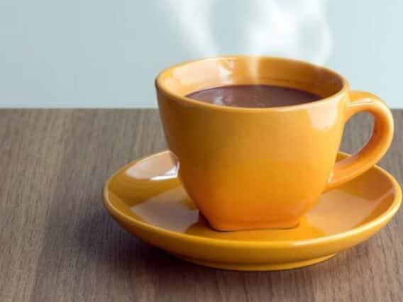 हेल्थ टिप्स: चाय पीने से कितने मिनट पहले पानी पीना चाहिए?  जानिए फायदे और नुकसान