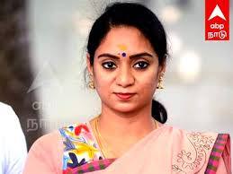 'கணவன் மீது முன்னாள் பெண் அமைச்சர் சரமாரி புகார்’ விவாகரத்து கேட்டு நீதிமன்றத்தில் மனு..!