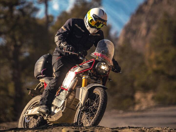Royal Enfield is also jumping onto the electric bandwagon with its Himalayan electric test bed which has been shown at the EICMA show. This is an electric prototype and as its name shows, it would be a test bed for potential future products. (Source: Somnath Chatterjee)