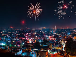 Crackers Bursting Time: 2 மணிநேரம்தான்.. கவனமாக இருங்கள் - பொதுமக்களுக்கு காவல்துறை அட்வைஸ்!