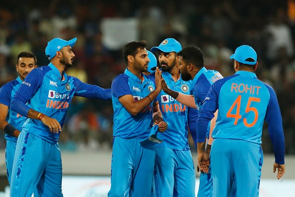 Bhuvneshwar Kumar Return India Team For India Vs Australia T20 Series