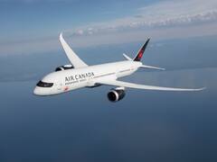 उड़ान के दौरान फ्लाइट में हुई पिता की मौत, भारतीय मूल की महिला ने कनाडाई एयरलाइन्स कंपनी को ठहराया जिम्मेदार