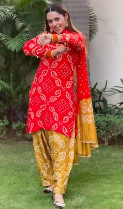 Jenny Johal: ਜੈਨੀ ਜੌਹਲ ਦੀਆਂ ਚੂੜੇ ਵਾਲੀਆਂ ਬਾਹਾਂ ਨੇ ਖਿੱਚਿਆ ਧਿਆਨ, ਗਾਇਕਾ ਦੇ ਵਿਆਹ ਦੀ ਹੋਣ ਲੱਗੀ ਚਰਚਾ