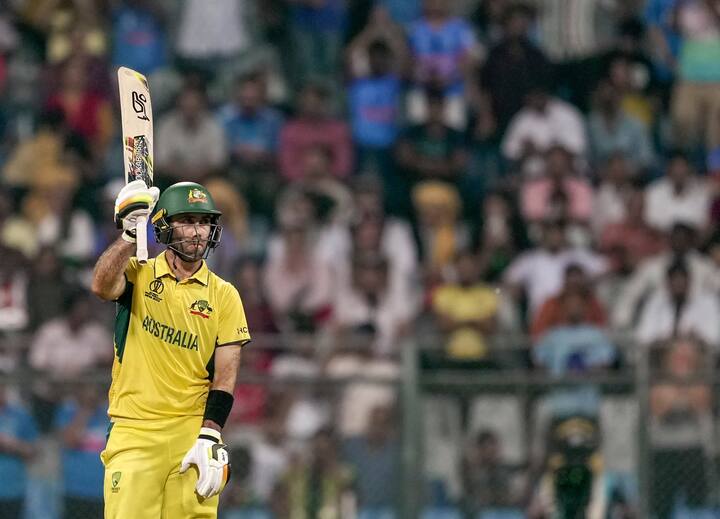 உலகக் கோப்பையின் நேற்றைய லீக் போட்டியில் ஆஸ்திரேலியா மற்றும் ஆப்கானிஸ்தான் அணிகள் மோதின. முதலில் பேட்டிங் செய்த ஆப்கானிஸ்தான் அணி 291 ரன்கள் குவித்தது. இலக்கை அடைய ஆஸ்திரேலிய அணி சற்று தடுமாறிய போது, அணிக்கு பக்கபலமாக இருந்த மேக்ஸ்வெல் சேஸிங்கில் இரட்டை சதம் அடித்து சாதனை படைத்தார். இவரை போன்று ஒரு நாள் சர்வதேச போட்டிகளில் சேஸிங்கில் அதிக ரன்களை குவித்த முதல் ஐந்து வீரர்களை பற்றி பார்க்கலாம்.