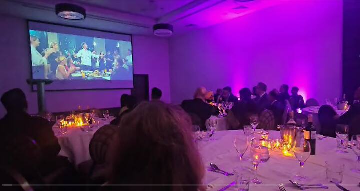 শুধু আলোচনাই নয়। ওই সভায় আয়োজন ছিল ভারতের নানা প্রান্তের সাংস্কৃতিক অনুষ্ঠানেরও। ভারতের সাংস্কৃতিক বিভিন্নতা তুলে ধরা হয়েছে।