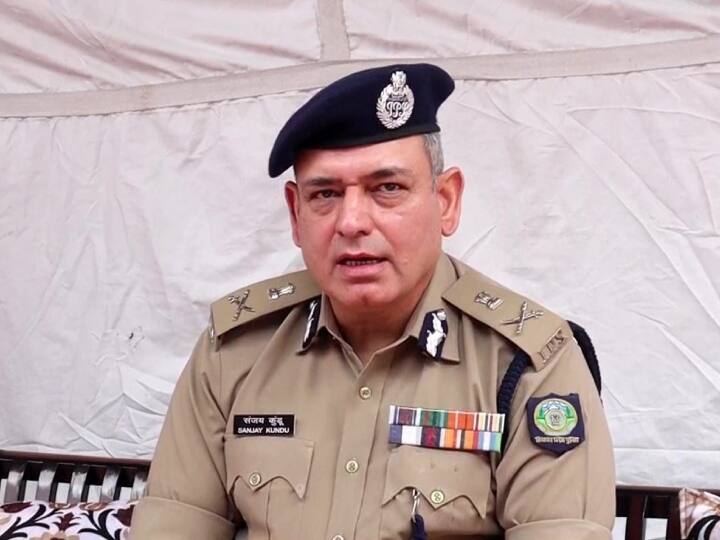 Himachal News: हिमाचल के DGP संजय कुंडू के खिलाफ होगी जांच, मुख्य सचिव ने दिए कार्रवाई के निर्देश, जानें- पूरा मामला Himachal Pradesh Chief Secretary Prabodh Saxena instructions given to Investigation Against DGP Sanjay Kundu ANN Himachal News: हिमाचल के DGP संजय कुंडू के खिलाफ होगी जांच, मुख्य सचिव ने दिए कार्रवाई के निर्देश, जानें- पूरा मामला