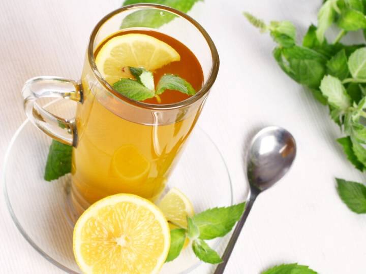 lemon Water lower blood pressure by relaxing blood vessels नींबू पानी पीने से क्या हाई BP