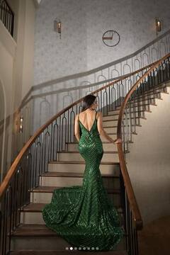 Surbhi Jyoti: ਰਿਵੀਲਿੰਗ ਬਾਡੀਕੌਨ ਗਾਊਨ ਪਾ ਕੇ ਸੁਰਭੀ ਜੋਤੀ ਨੇ ਦਿੱਤੇ ਸੈਕਸੀ ਪੋਜ਼, ਹੌਟਨੈੱਸ ਦੇਖ ਦੀਵਾਨੇ ਹੋਏ ਪ੍ਰਸ਼ੰਸਕ