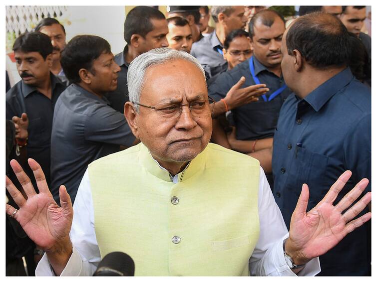 Nitish Kumar Sex Ed Remark Row Complaint Against Bihar CM Muzaffarpur Chief Judicial Magistrate Nitish Kumar Sex-Ed Remark Row: Plaint Against Bihar CM Filed With Muzaffarpur Chief Judicial Magistrate