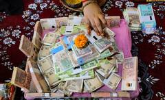 Dhanteras Daan: ધનતેરસ પર કરો આ દાન, ક્યારેય ખાલી નહીં થાય ધનનો ભંડાર