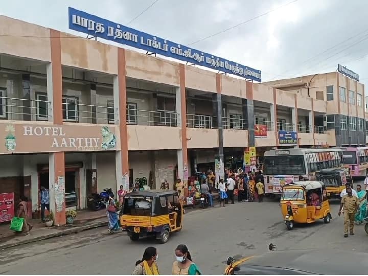 Diwali 2023: தீபாவளி பண்டிகையை முன்னிட்டு சேலம் கோட்டத்தில் இருந்து 400 சிறப்பு பேருந்துகள் இயக்கம் Diwali 2023 400 special buses will be run from Salem district on the occasion of Diwali festival TNN Diwali 2023: தீபாவளி பண்டிகையை முன்னிட்டு சேலம் கோட்டத்தில் இருந்து 400 சிறப்பு பேருந்துகள் இயக்கம்