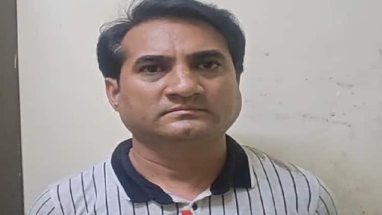porbandar news: A teacher of a private tuition class in Porbandar molested a minor Porbandar:  શિક્ષણજગતને શર્મસાર કરતી ઘટના, એકસ્ટ્રા ક્લાસિસના નામે શિક્ષકે સગીરાને બોલાવી ને...