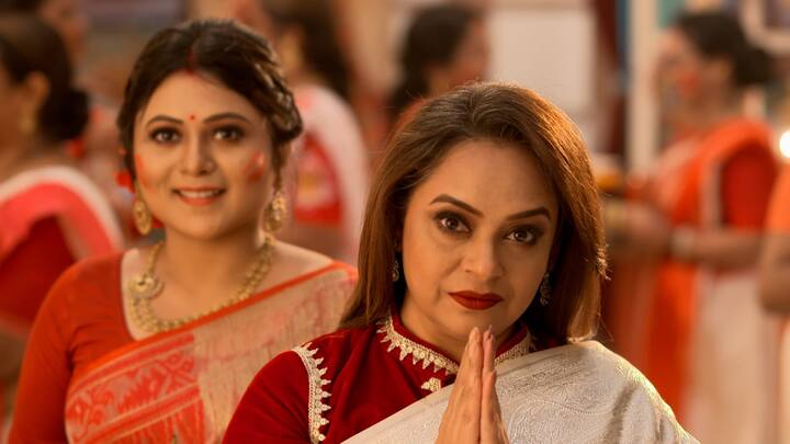 ৭ নভেম্বর, ২০২২ সালে শুরু হয় এই ধারাবাহিকের পথচলা। ভিন্ন ধরনের দুই মানুষ, অগ্নি ও তুলসির পথচলার এক বছর পার।