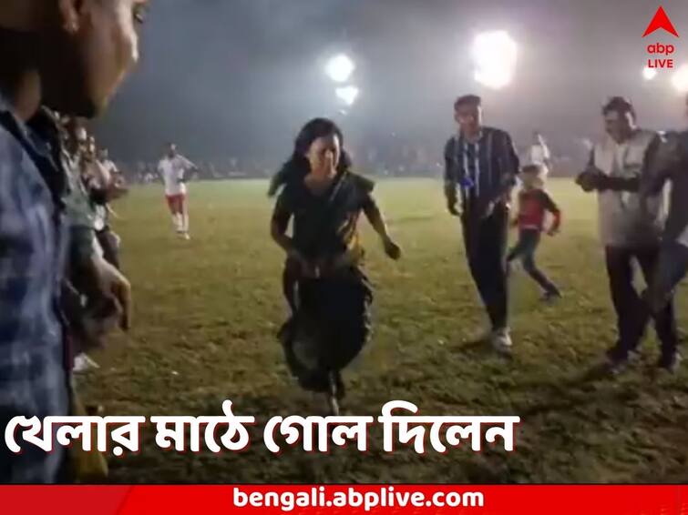 TMC MP Mahua Moitra plays football in Nadia amid row over parliament Ethics Committee recommendation of terminating her from Lok Sabha Mahua Moitra: শাড়ি পরেই ফুটবলে লাথি, সঙ্গে ইঙ্গিতপূর্ণ মন্তব্য, রাজনীতির উত্তাপ ছাড়িয়ে খেলার মাঠে গোল মহুয়ার