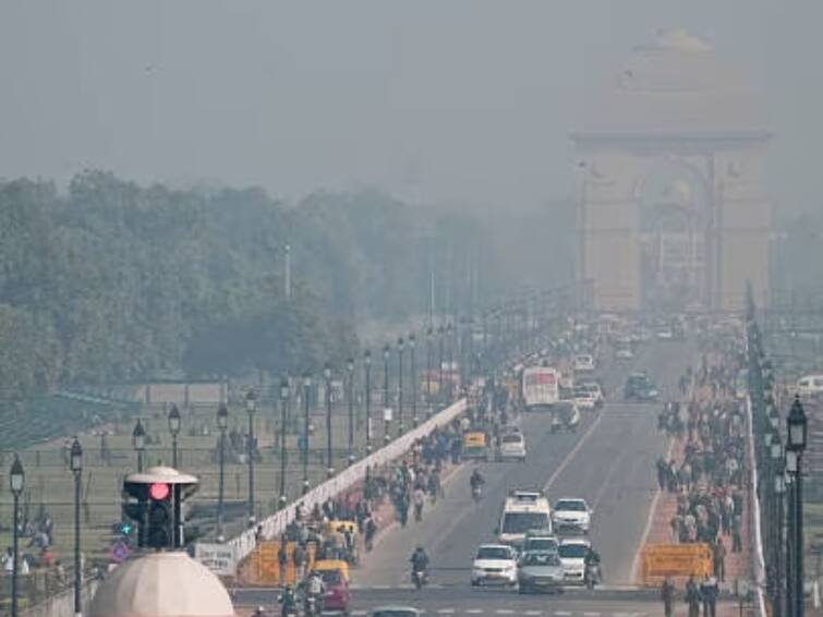 Delhi Pollution Early Winter Break In Delhi Schools Due To Air Pollution Delhi Pollution: ఢిల్లీ ప్రభుత్వం మరో కీలక నిర్ణయం, స్కూల్స్‌కి ముందుగానే వింటర్ బ్రేక్