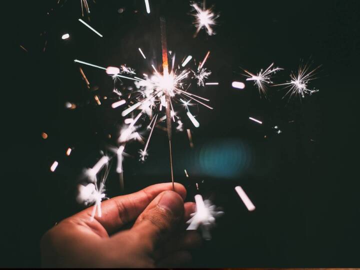 Diwali 2023: தீபாவளி பண்டிகை வட இந்தியாவில் 5 நாட்கள் விழாவாக கோலாகலமாக கொண்டாடப்படுகிறது.
