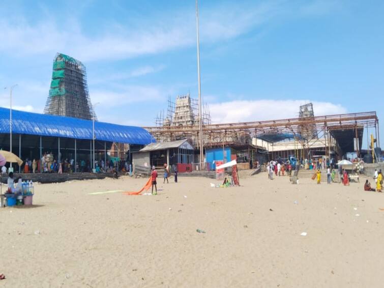 Thiruchendur Murugan Temple Kanda Sashti Festival Progress works are intense TNN திருச்செந்தூர் முருகன் கோயில் கந்த சஷ்டி திருவிழா; முன்னேற்பாடு பணிகள் தீவிரம்