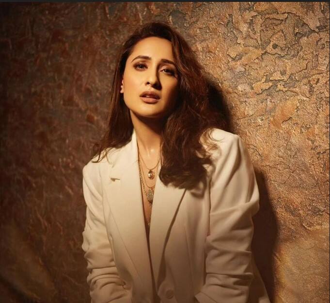 Pragya Jaiswal PHOTO: પ્રજ્ઞા જયસ્વાલ ભારતીય સિનેમાનું જાણીતું નામ છે અને તે મુખ્યત્વે તેલુગુ ફિલ્મોમાં કામ કરે છે.