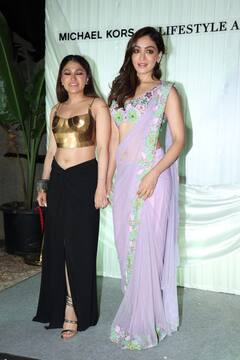 Lifestyle Asia Diwali Bash: લાઇફસ્ટાઇલ એશિયાની દિવાળી પાર્ટીમાં આ અંદાજમાં પહોંચી તુલસી અને ખુશાલી