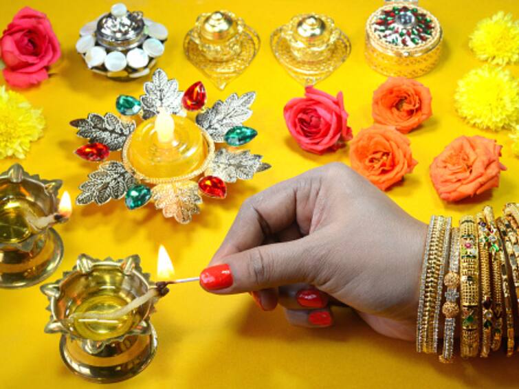 Dhanteras 2023: Wishes Messages Numerological Predictions Dhanteras 2023: Wishes, Messages And Numerological Predictions To share With Your Friends And Family On This Day