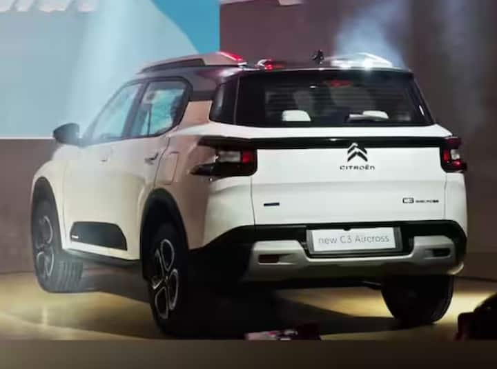 ਦੂਜਾ ਨਾਂ Citroen C3 Aircross SUV ਦਾ ਹੈ, ਜਿਸ ਦੀ ਬੂਟ ਸਪੇਸ 444 ਲੀਟਰ ਹੈ। ਇਸ SUV ਦੀ ਸ਼ੁਰੂਆਤੀ ਕੀਮਤ 10 ਲੱਖ ਰੁਪਏ ਐਕਸ-ਸ਼ੋਰੂਮ ਹੈ।