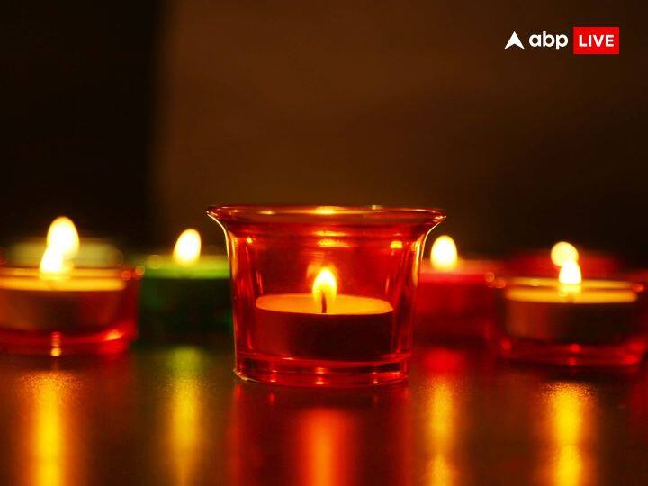 इसी दिन से यमराज के लिए दीप जलाने की शुरुआत होती है. पौराणिक मान्यताओं के अनुसार धनतेरस के दिन कुछ जगहों पर दिया जलाने से निर्धनता दूर होती है. आइए जानते हैं इस दिन कुछ जगहों पर दीप जरूर जलाना चाहिए.