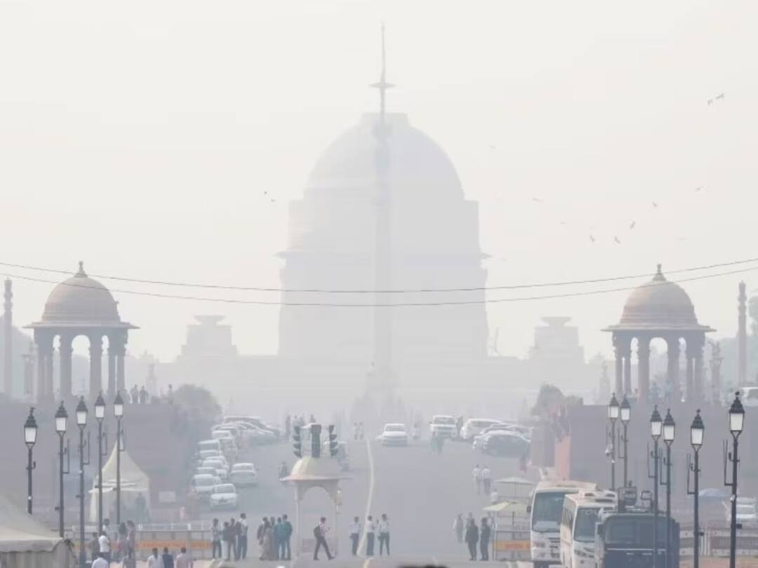 Delhi Air Pollution Artificial Rain In Delhi, IIT Kanpur Team's Plan To Tackle Pollution ఢిల్లీలో రెండ్రోజుల పాటు కృత్రిమ వర్షాలు! కాలుష్య కట్టడికి ప్రభుత్వం కొత్త ప్లాన్?