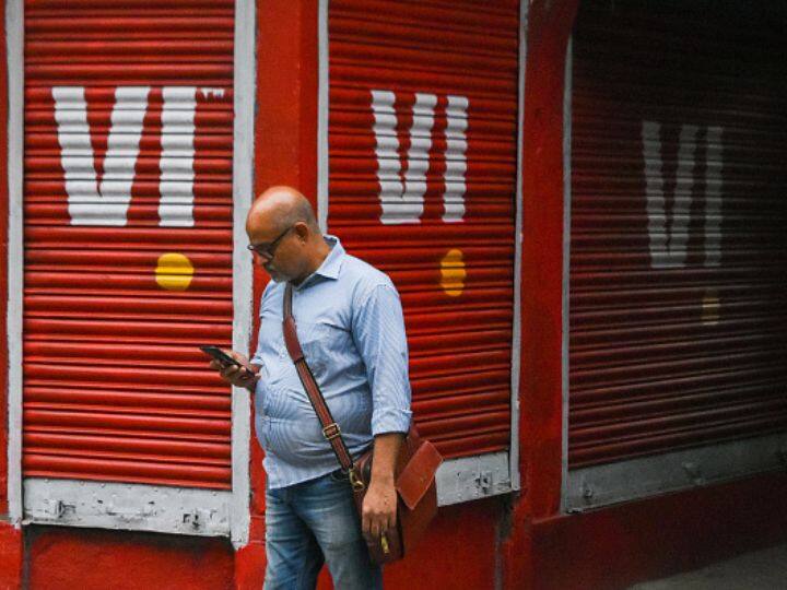 Vodafone Idea Rs 1,128-Crore Tax Refund Bombay HC Pulls Up I-T Dept Vi Shares Rise 2.49% Bombay HC Pulls Up I-T Dept, Orders Tax Refund Of Rs 1,128 Crore To Vodafone Idea; Vi Shares Rise 2.49%