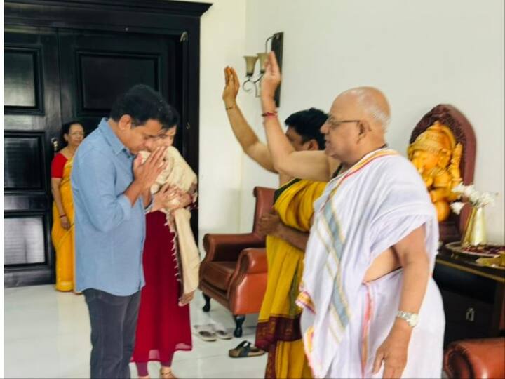 Before the nomination, KTR performed pooja at his house Pragathi Bhavan in Hyderabad (Credit: Twitter/@BRS)