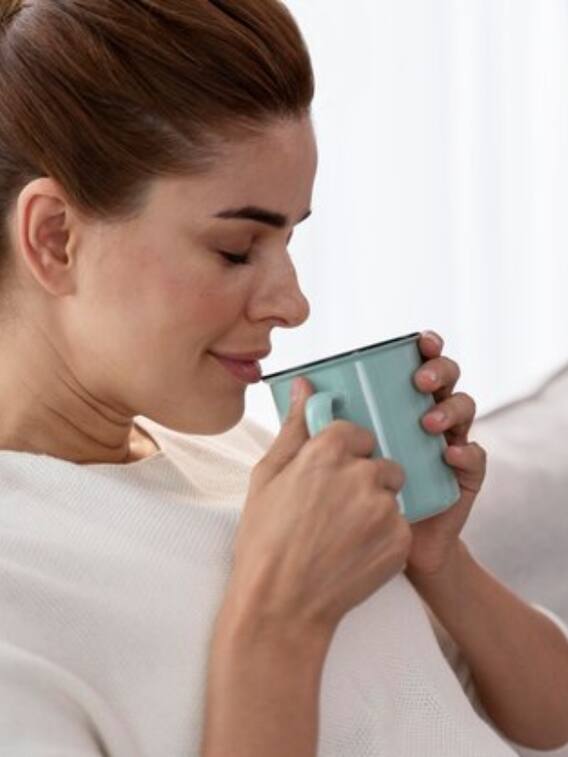 ज्यादा गर्म पानी पीने से हो सकते हैं ये नुकसान