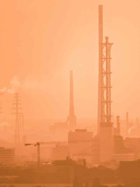 पाकिस्‍तान से कितनी ज्‍यादा जहरीली है भारत की हवा, मौत के आंकड़े में 8 गुना का अंतर