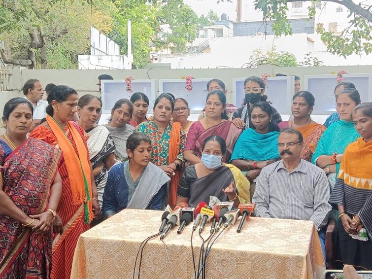 Vanathi Srinivasan says that atheism is a part of the Sanatana principle TNN 'நாத்திக கொள்கை என்பதே சனாதன கொள்கையின் ஒரு பகுதி தான்’ - வானதி சீனிவாசன்