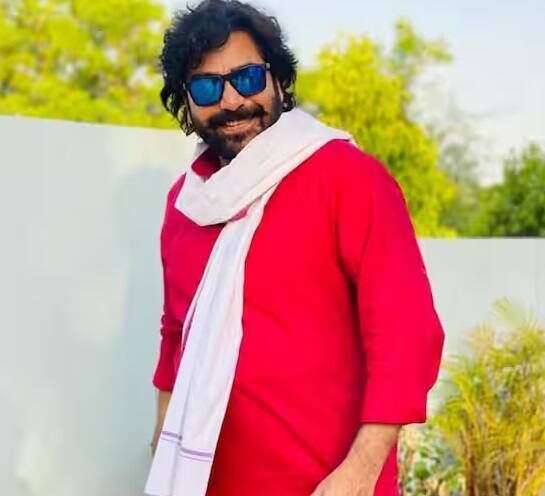 જો કે, પછીની મીટિંગમાં મહેશ ભટ્ટે આશુતોષને પૂછ્યું કે તેમણે તેના પગ કેમ સ્પર્શ્યા હતા. તો આશુતોષ રાણાએ કહ્યું કે તે મારા સંસ્કારમાં છે અને હું તેને છોડી શકતો નથી. વાસ્તવમાં, મહેશ ભટ્ટને લોકો તેમના પગને સ્પર્શ કરે તે બિલકુલ પસંદ નથી, પરંતુ આશુતોષ રાણાની આ વાત સાંભળીને તેમણે તેમના પ્રોજેક્ટમાં કામ આપ્યું.
