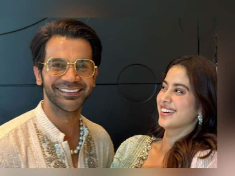 Rajkummar Rao, Janhvi Kapoor Mr And Mrs Mahi movie to release on this date Mr And Mrs Mahi: जान्हवी कपूर आणि राजकुमार रावच्या 'मिस्टर अ‍ॅन्ड मिसेस माही' ची रिलीज डेट ढकलली पुढे; आता 'या' दिवशी होणार प्रदर्शित