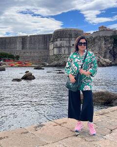 'जितनी बार शाहरुख शर्ट उतारता था मुझे उल्टी होती थी...' Farah Khan ने किया चौंकाने वाला खुलासा