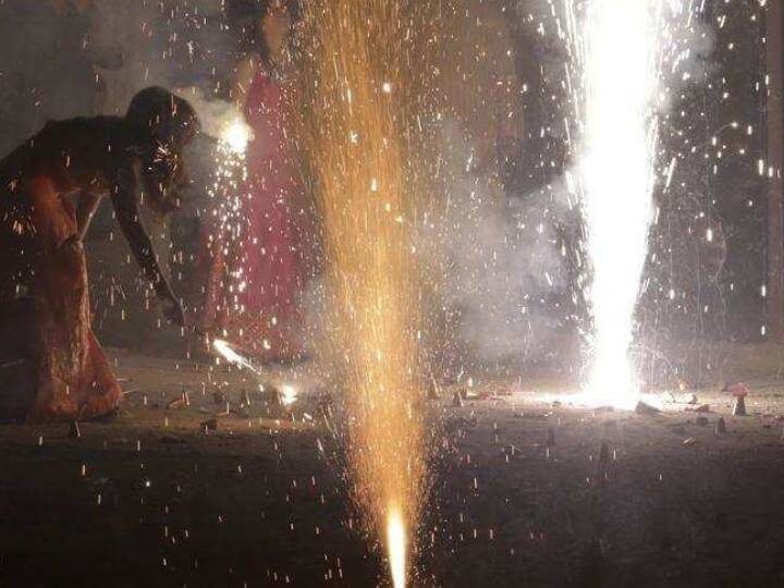 दिल्ली बीते कई दिनों से प्रदूषण की मार झेल रहा था. एनसीआर में रहने वाले लोग इस प्रदूषण से इतने परेशान थे कि उनका सांस लेना भी मोहाल हो रहा था.