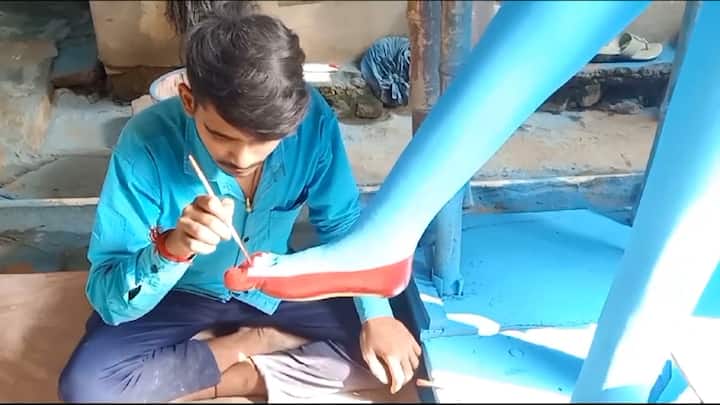 ইংরেজ শাসন থেকে মুক্তি পেতে তিনি গঙ্গাবাগে ১৯৩০ সালে ইংরেজবাজার ব্যায়াম সমিতির নামে একটি ক্লাব তৈরি করেন। সেখানে অবিভক্ত বাংলার বহু যুবক শরীরচর্চা সহ বিভিন্ন শারীরিক কসরত শিখতে আসতেন।
