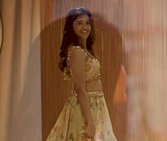 Amritha Aiyer Photos : நடிகை அம்ரித்தா ஐயரின் அழகிய புகைப்படங்கள்..!