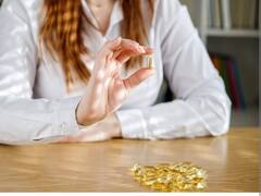 फायदे के चक्कर में कहीं जरूरत से ज्यादा तो नहीं ले रहे हैं Multi Vitamins, हो सकते हैं नुकसान, पड़ सकता है उल्टा असर